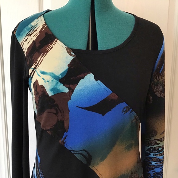 Softworks Abstract Pattern & Black Blocked Top, M - Picture 2 of 16